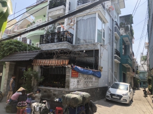 Bán nhà 2 mặt tiền hẻm xe hơi 30 Lâm Văn Bền, phường Tân Kiểng, Quận 7, 9 Tỷ